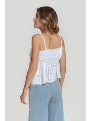 Top blanco de tirantes