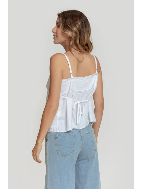 Top blanco de tirantes