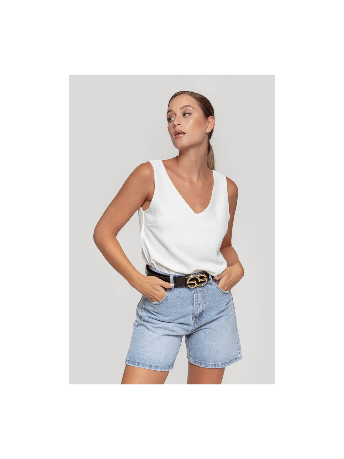 top blanco tirantes anchos