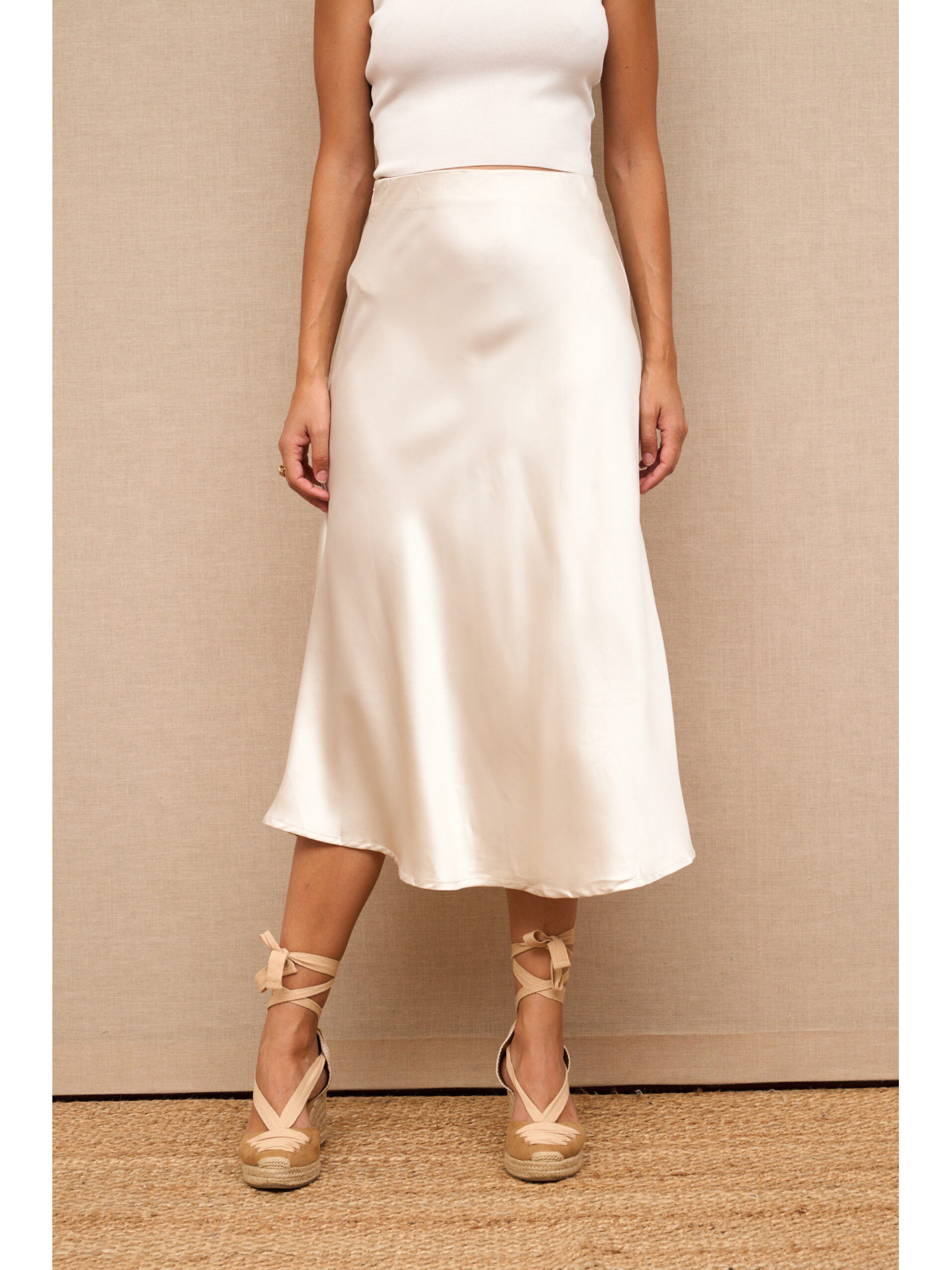 Falda midi color terracota