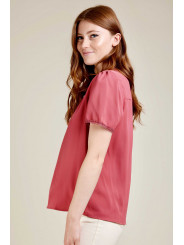 Blusa de manga corta con encaje