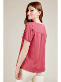 Blusa de manga corta con encaje