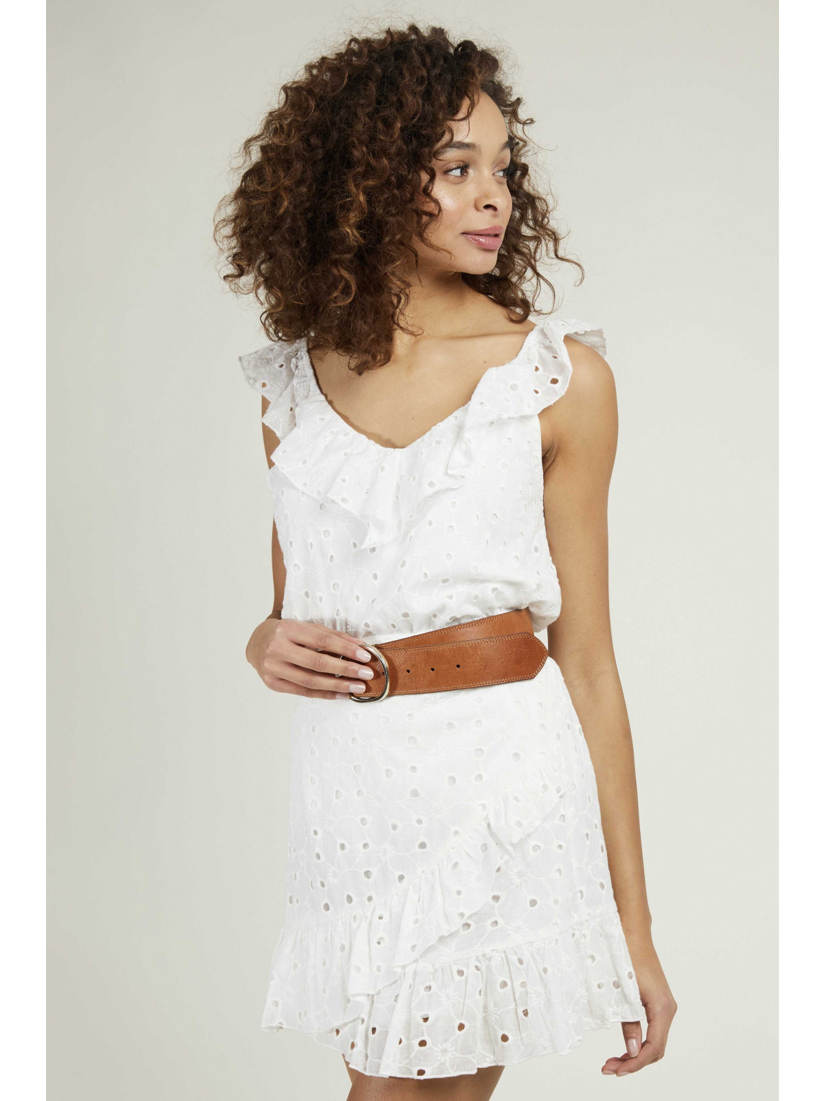 Falda corta blanca