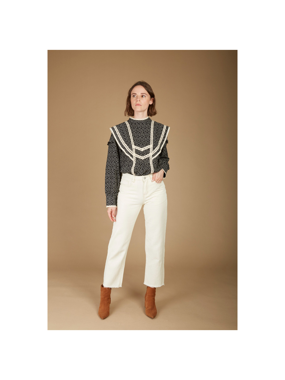 Jeans rectos beige