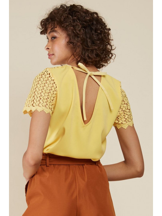 Blusa amarilla
