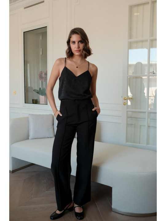 Top de tirantes negro