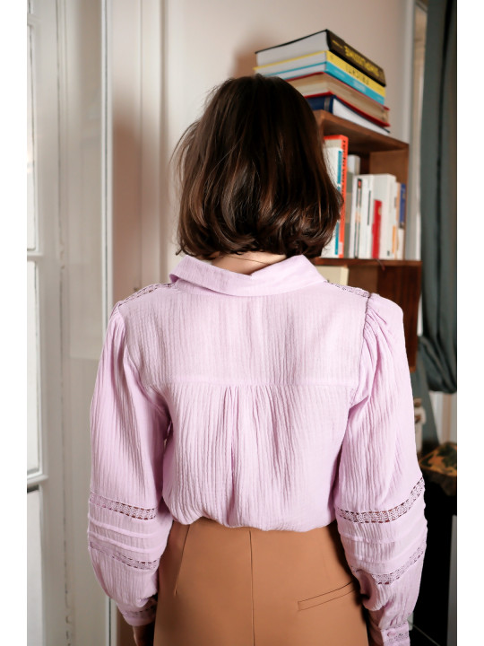 Blusa de gasa lila