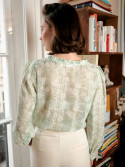 Blusa manga larga estampada en color verde claro
