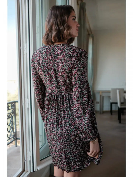 Vestido corto manga larga