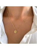 colgante con moneda