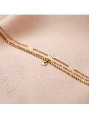 Pulsera triple con lunares blancos y colgante redondo