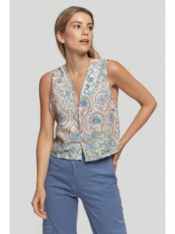 Chaleco celeste estampado